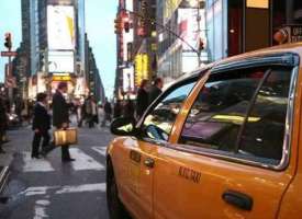 Course English in New York Empire State Building 