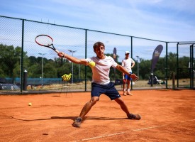 Camps de Tennis NIKE à Brighton ou Londres (10 à 17 ans)