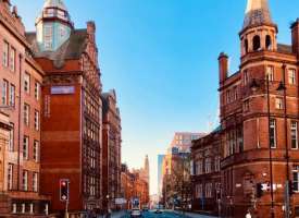 Course English in Manchester